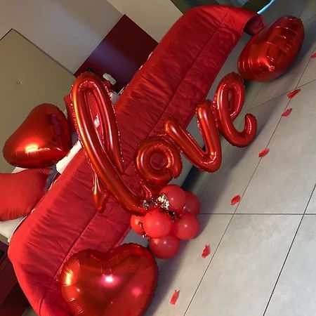 Victoria Hotel Pomigliano d'Arco Dış mekan fotoğraf