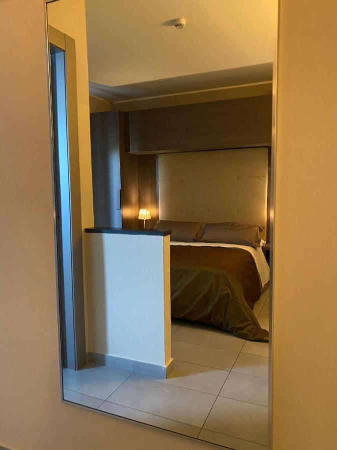 Victoria Hotel Pomigliano d'Arco Dış mekan fotoğraf