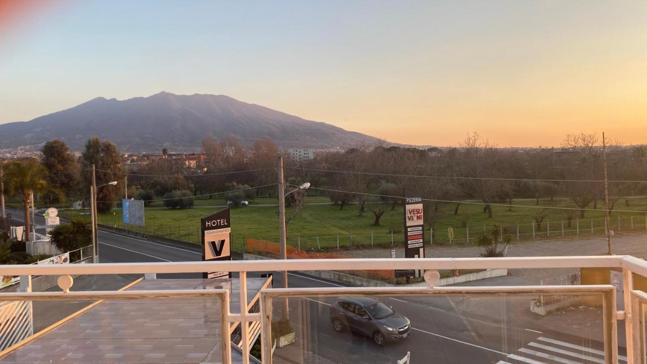 Victoria Hotel Pomigliano d'Arco Dış mekan fotoğraf