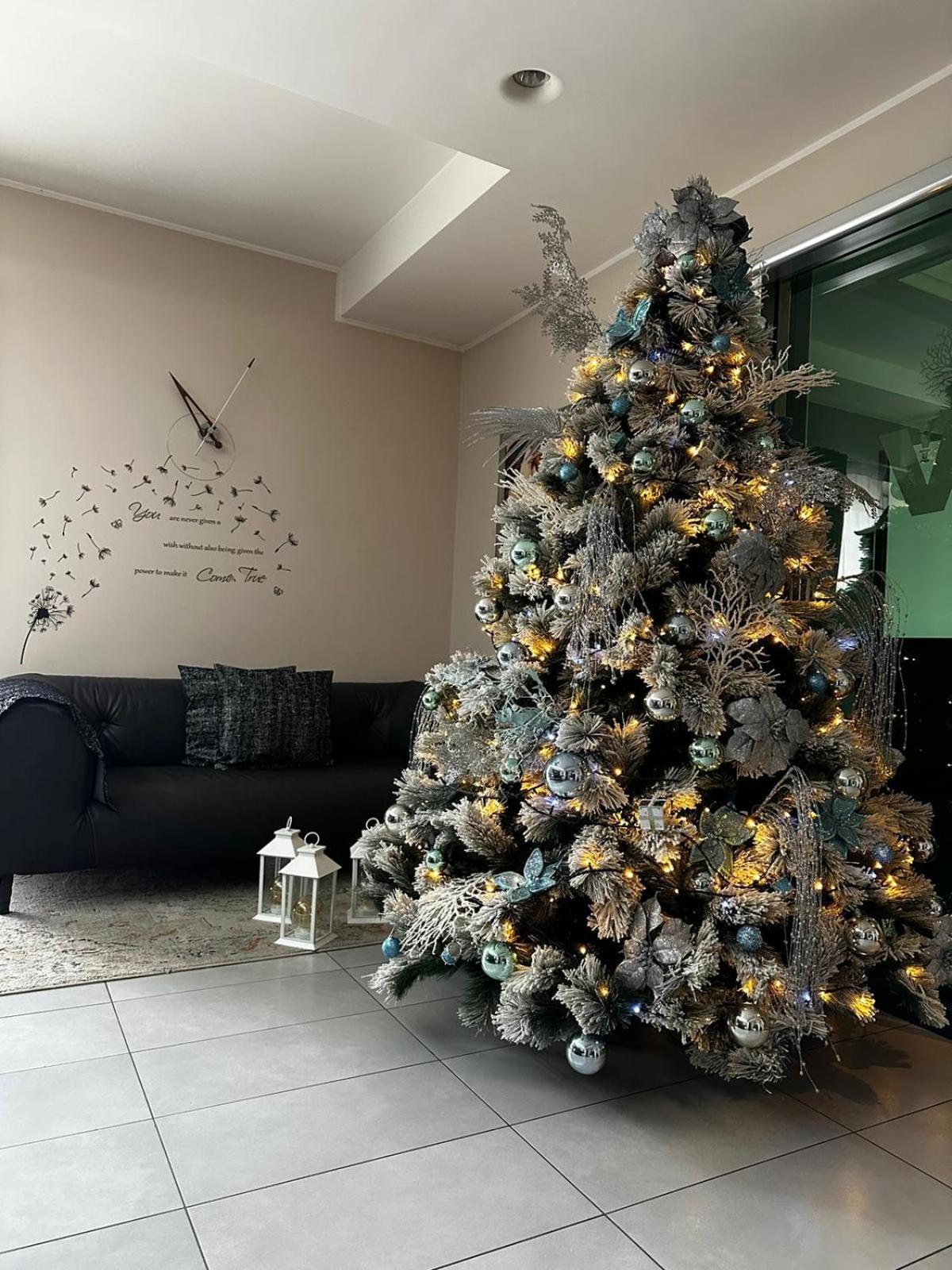 Victoria Hotel Pomigliano d'Arco Dış mekan fotoğraf